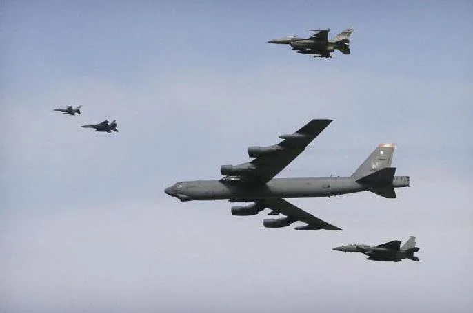 B 52 Bomber Boeing B 2