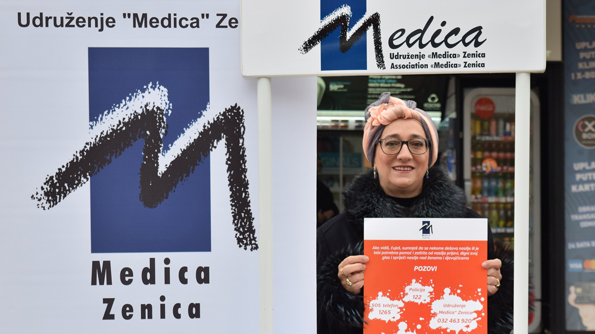 Udruženje “Medica” Zenica započelo 16 dana aktivizma protiv nasilja nad ženama (FOTO)