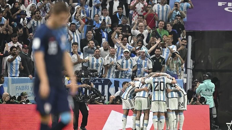 Argentina prvi finalista Svjetskog fudbalskog prvenstva u Kataru Argentina Katar 2022