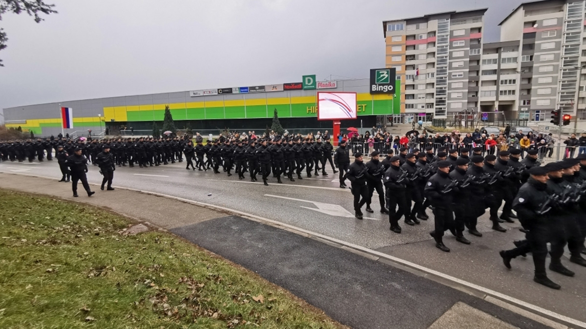 Defile Pripadnika Policije RS A