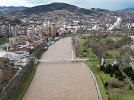 Grad Zenica Rijeka Bosna U Porastu