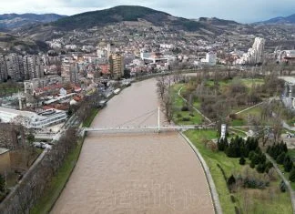 Grad Zenica Rijeka Bosna U Porastu