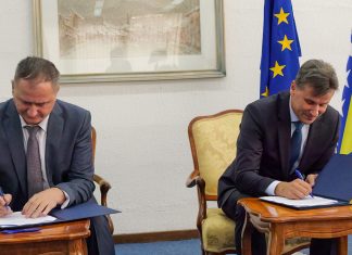 Lagumdzija I Novalic Potpisali Memorandum