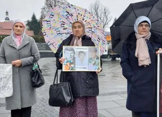 Majke Srebrenice