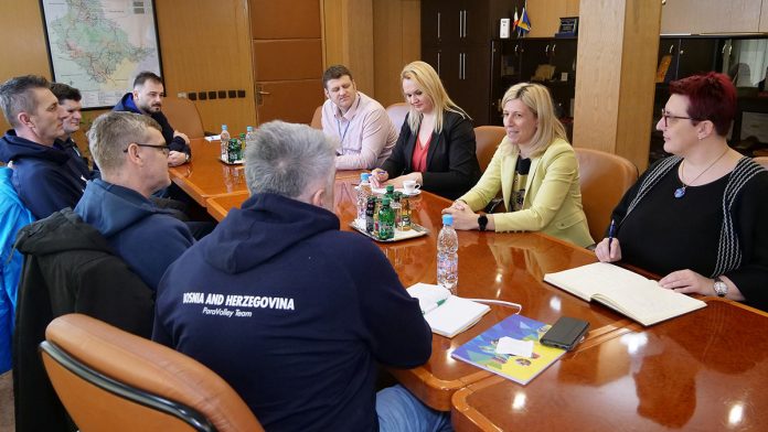 Premijerka Mehmedić Razgovarala S članovima Reprezentacije Sjedeće Odbojke BiH