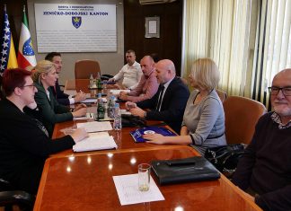 Vlada I Sindikati Započeli Konsultacije O Utvrđivanju Osnovice I Platnog Boda ZDK