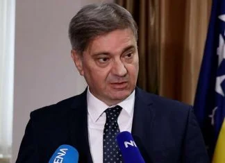 Zvizdić: Zaštititi uposlenike Memorijalnog centra u Potočarima Zvizdic