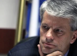 Išerić: Bošnjaci ne smiju pristati na jednokratna rješenja, Schmidt se igra s državom i demokratijom Enver Išerić