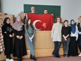 Studenti I Osoblje Odsjeka Za Turski Jezik I Knjizevnost Zenica