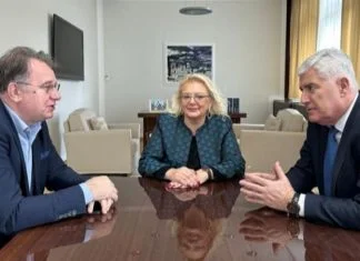 Bradara nije donijela odluku o imenovanju Vlade FBiH, Nikšić zatražio dodatne konsultacije Bradara Niksic I Covic