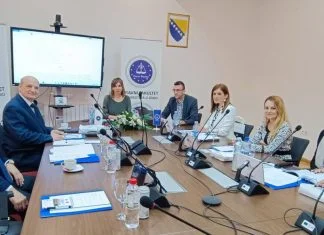 NA PRAVNOM FAKULTETU UNIVERZITETA U ZENICI POTPISAN SPORAZUM O SARADNJI OSAM PRAVNIH FAKULETETA U BIH