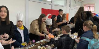OS Edhem Mulabdic Zenica Bazar Za Djecu Turske I Sirije