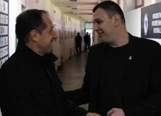 Selektor BiH Faruk Hadžibegić posjetio NK Čelik i stadion Bilino polje Selektor Faruk Hadžibegić Posjetio NK Čelik I Stadion Bilino Polje