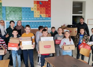 Učenici OŠ Iz Željeznog Polja Prikupili Igračke Za Vršnjake U Turskoj