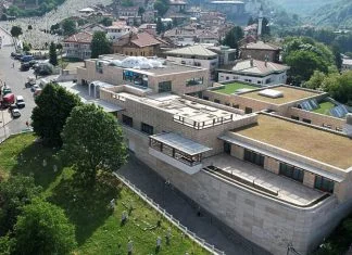 Rijaset Islamske zajednice u BiH izdvojio dodatnih 787.000 KM za pomoć Gazi Upravna Zgrada Rijaseta