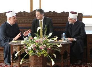 Tradicionalno bajramsko čestitanje kod reisul-uleme Kavazovića (FOTO) Becirovic Na Prijemu Kod Reis Uleme Kavazovica