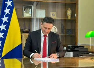 Denis Bećirović