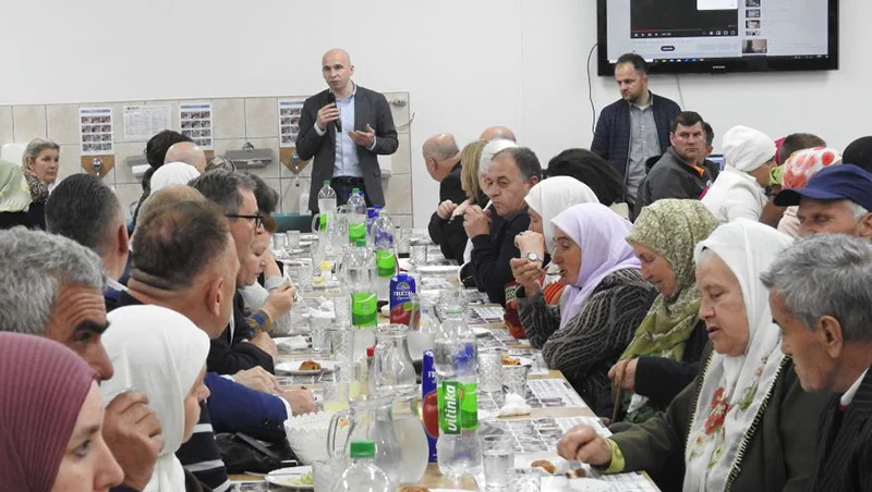 Pivic SDA Zenica U Srebrenici