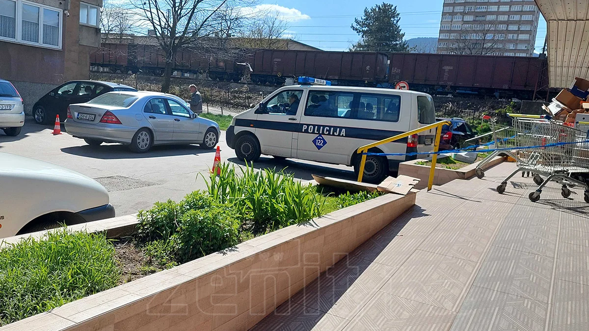 Policija Blatusa Narusavanje Javnog Reda I Mira