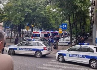 Maloljetnik u Beogradu ušao u školu i počeo da puca, ima povrijeđenih Beogradska Policija