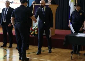 FBiH dobila 316 mladih policajaca, ministar Isak im poručio: Vjerujem da ćete nas učiniti ponosnim Isak I FUP