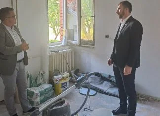 Ministar Delić: Snosit ćemo dio troškova sanacije štete izazvane požarom u Domu za stare u Zenici Ministar Delić U Posjeti Domu Za Stara Lica Zenica
