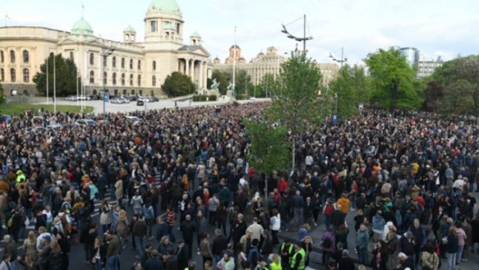 Protesti U Srbiji