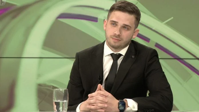 Arnel Isak Gostovanje Na FTV Emisiji Rezime