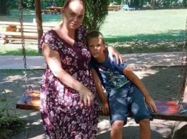 Davud Halilović Sa Mamom
