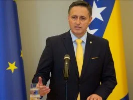Denis Bećirović