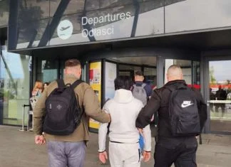 Služba za poslove sa strancima prisilno udaljila dva ilegalna migranta iz BiH Deportacija
