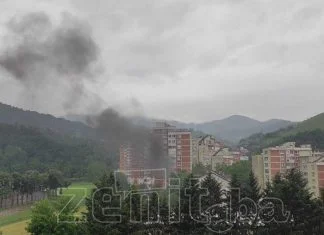 Gori automobil na Mokušnicama, vatrogasci na terenu (FOTO) Dim Na Mokušnicama
