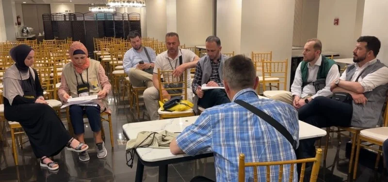 Prve hadžije iz BiH stigle u Medinu, važna obavijest i za naredne (FOTO)