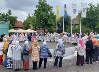 Majke Srebrenice