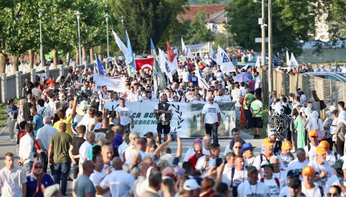 Hiljade Učesnika Marša Mira Stiglo U Potočare