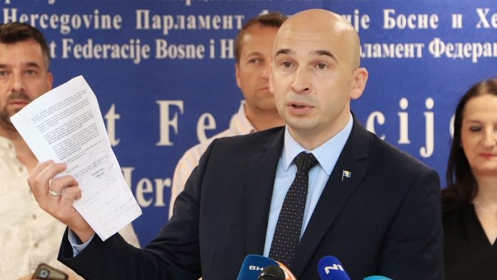 Nezir Pivić