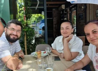 Pokretači humanitarne akcije za pomoć čika Mirsi iz Zenice oduševljeni odzivom građana Pokretači Humanitarne Akcije Za Pomoć čika Mirsi Iz Zenice