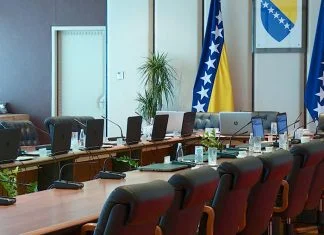Vijeće ministara BiH održano sjednicu zbog organiziranja glasanja povodom izbora u Hrvatskoj Savjet Ministara BiH Prazna Sala