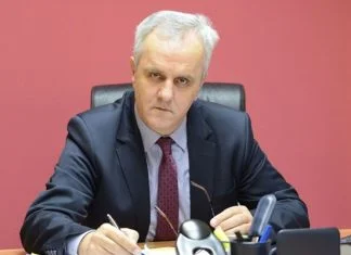 Vlada FBiH smijenila Krnjića sa mjesta direktora Zavoda PIO, imenovan novi Zijad Krnjić