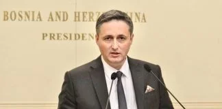 Denis Bećirović