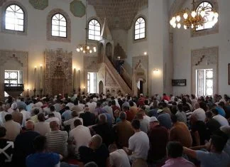 Hutba o nasilju u porodici: Porodice i građani ne smiju biti taoci ničijeg nekontroliranog bijesa i bezumlja (FOTO) Džuma Namaz