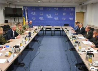 Schmidt Na Sastanku OHR