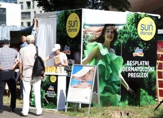 U sedam bh. gradova obavljeni besplatni dermatološki pregledi u organizaciji dm-a (FOTO) Dm