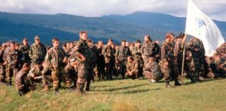 17 Krajiska U Petrovcu Pred Odbranu Kljuca