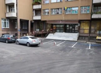 Asfaltirani pristupni put i plato ispred JU “Dom porodica” Zenica Dom Porodica Zenica