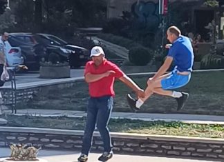 Fizički Nasrtaj Na Starijeg Muškarca