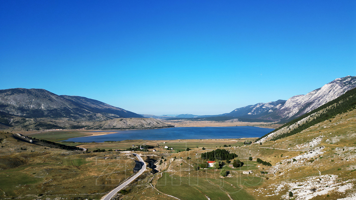 Predstavljamo vam najveće prirodno jezero u Bosni i Hercegovini – Blidinje (FOTO)