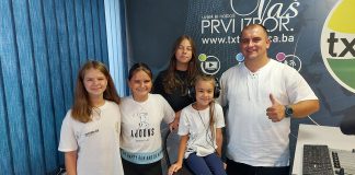 KK Perfekt U Studiju Radija Zenit