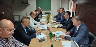 Ministar Lakić Na Sastanu Sa Rudarima RMU Zenica