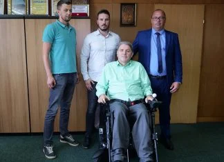 Trojici ratnih vojnih invalida iz Zeničko-dobojskog kantona isporučena invalidska kolica na elektromotorni pogon (FOTO) Mujo Aganovic